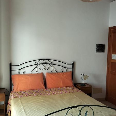 Casa Rosellina Apartment Чефалу Екстериор снимка